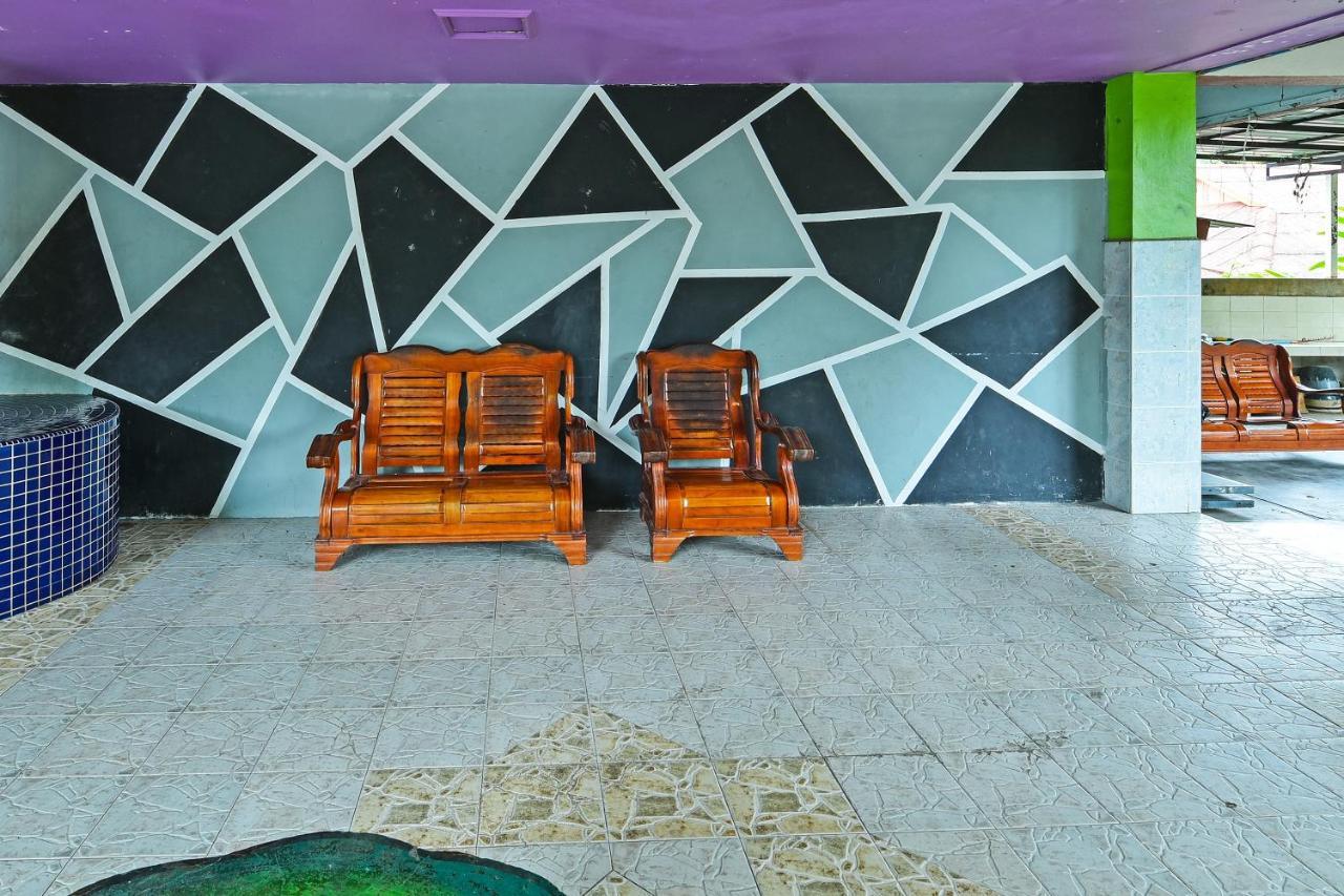 Oyo 90565 Teresek View Motel 瓜拉大汉 外观 照片